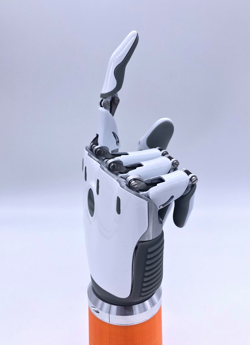 robotic-hand.jpg